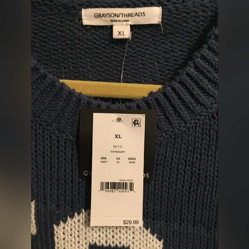 Blue USA sweater size xl nwt - Picture 3 of 3